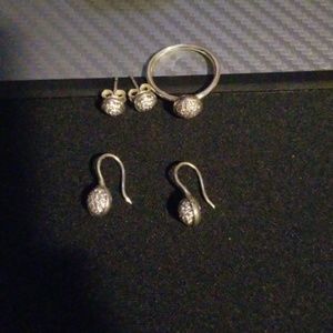 Pandora set